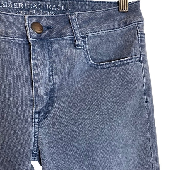 AEO Denim Super Super Stretch Crop Jegging Medium Blue Wash Raw Hem Mid Rise 8 - Picture 6 of 15